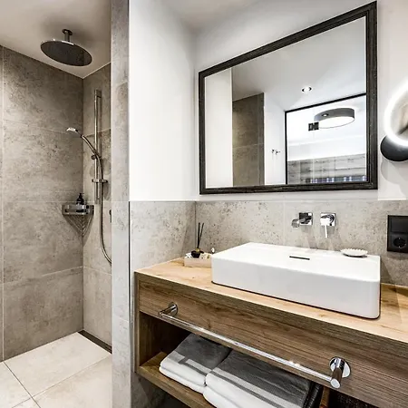 Nativo Bergaparts 4*