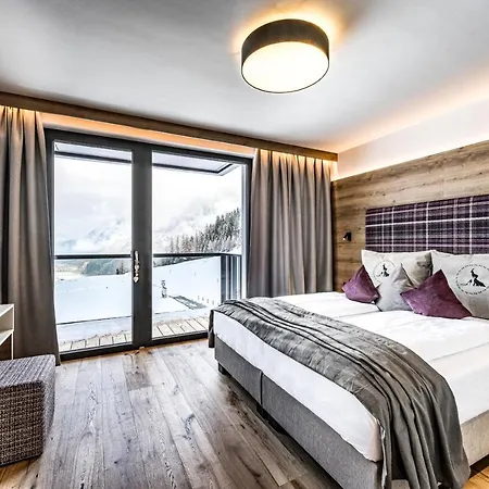 Nativo Bergaparts מלון דירות 4*