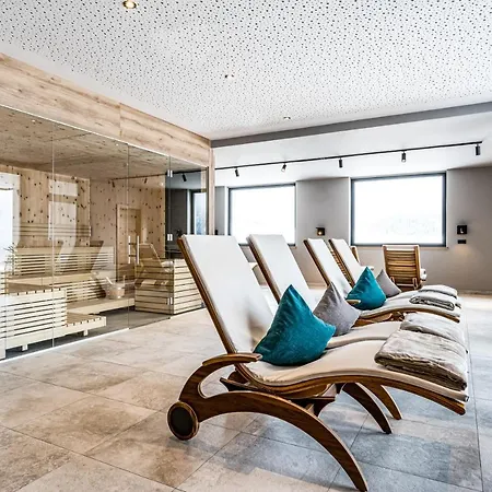 アパートホテル Nativo Bergaparts 4*