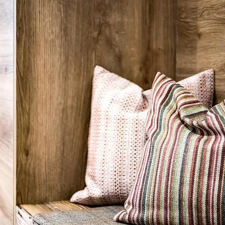 Nativo Bergaparts 4* レンゲンフェルト