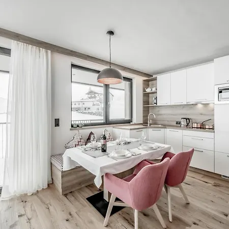 Nativo Bergaparts Apartmanhotel 4*